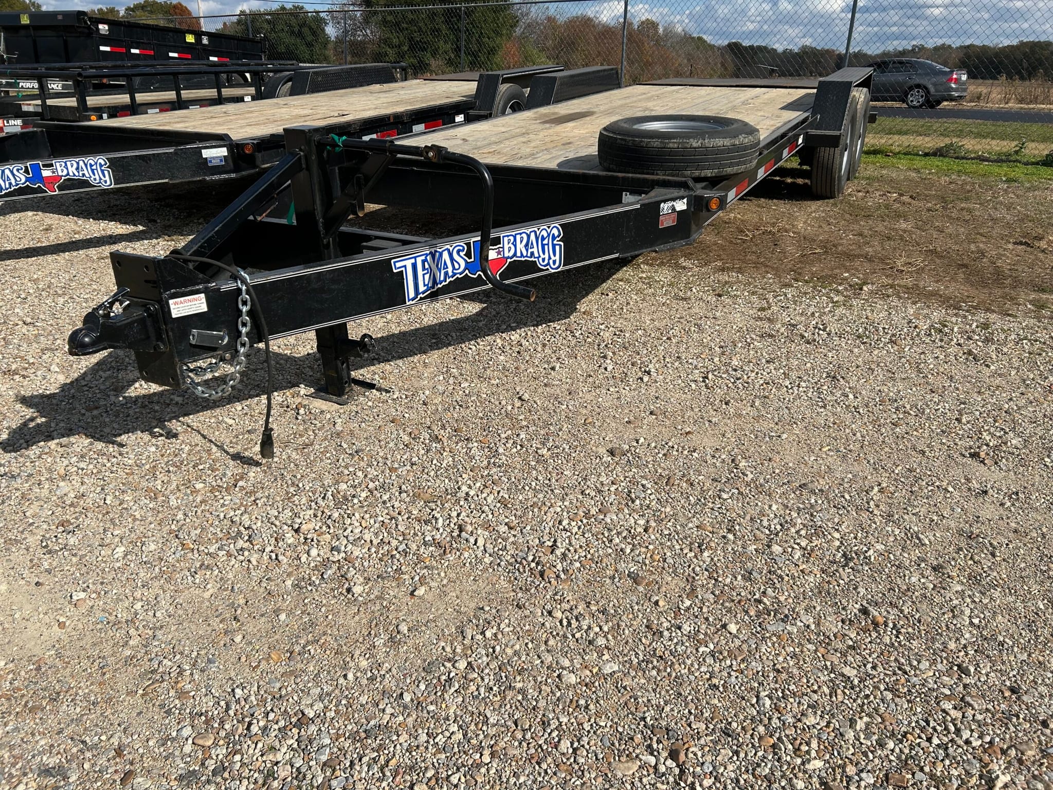 Texas Bragg 22′ Dual Axle Trailer