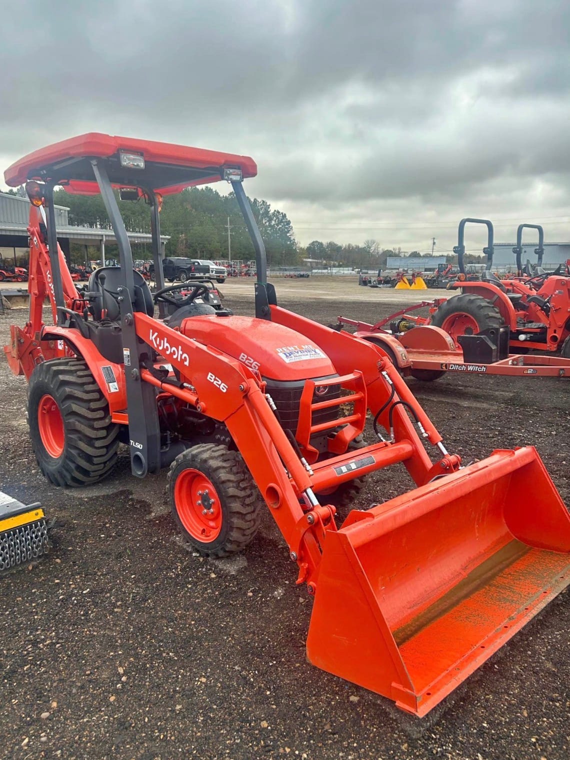Kubota B26TLB