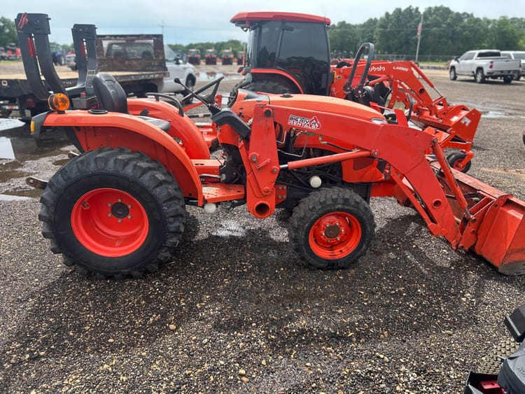 2020 Kubota L3901HST